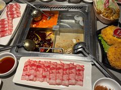 -海底捞火锅(新松江路生日主题店)