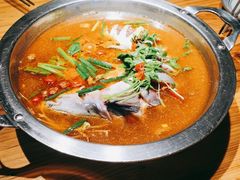 -野山舂·贵州现舂酸汤牛肉(鸿通城店)
