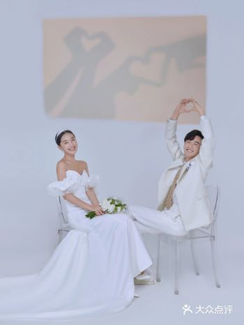 小仙女必拍的光影婚纱照