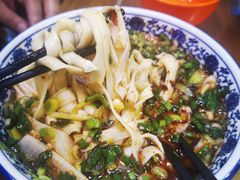 -伊穆祥牛肉面总店·清真
