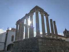 -埃武拉罗马神庙