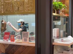 -潮界(LU·ONE凯德晶萃广场店)