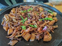 -老周炒拨拉(甘州总店)