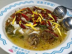 老坛酸菜活鱼-花椒俏川菜小馆(南海万达店)