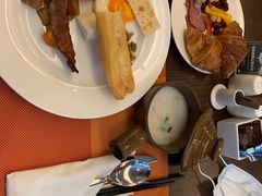 -广州天河希尔顿酒店