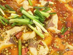 -乡土特色.冷锅鱼.牦牛肉汤锅