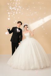 -雅云婚纱摄影工作室旗舰店