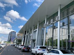 -贵州贵星奔驰4S店(观山湖店)