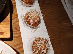 沙律芝士墨鱼球-点心传说·粤菜点心(佐阾虹湾店)