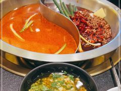 -沸炉重庆老火锅(军事博物馆店)
