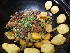 野鸡排骨锅-鱼窝棚柴火铁锅炖(富山屯店)