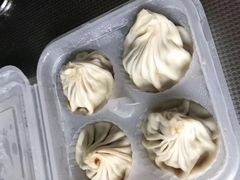 -笑来喜馄饨小笼工坊店(湖滨街店)