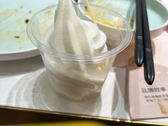 -黄记煌三汁焖锅(新佳丽江汉路店)