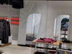 -迪桑特DESCENTE(北京三里屯BLANC店)