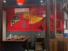 大堂-宽板凳老灶火锅(簋街店)