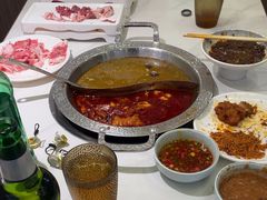 -嘎琉鲜切牛肉自助火锅