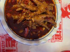 -老闵田螺馆·南昌市井菜·特色小吃(总店)