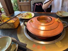 -菌自由丨野生菌火锅特色庭院餐厅(丽江古城店)