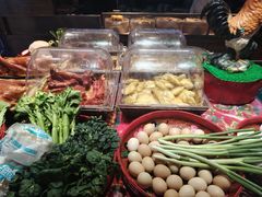-闯关东东北农家菜(崂山石老人店)