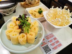 -左庭右院鲜牛肉火锅(浦江欢乐颂店)