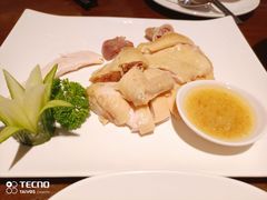白切文昌鸡-元素中餐厅.海南菜.粤菜.椰子鸡.海鲜.包房.石梅湾威斯汀度假酒店
