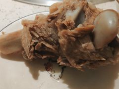 -三人行骨头王火锅(长寿店)