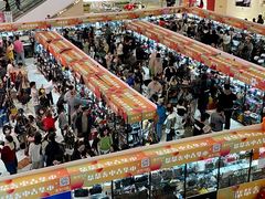 -宝龙城(杭州滨江店)