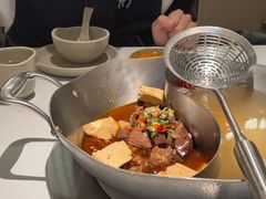 -左庭右院鲜牛肉火锅(金山万达店)