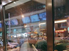 -街角等你.大连海鲜烧烤.经典铁板海鲜串(西安路店)