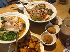 -贵凤凰贵州米粉(望京店)