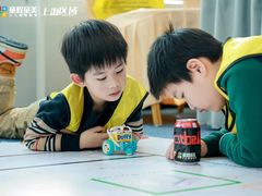 -童程童美·信息学竞赛·乐高机器人编程(长宁来福士校区)