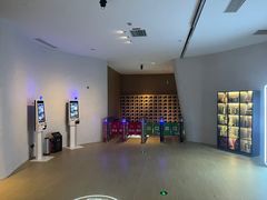 -涨巢·潮玩水疗局