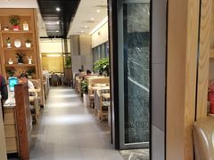 -荷花亭·湖北融合菜(十堰武商MALL店)