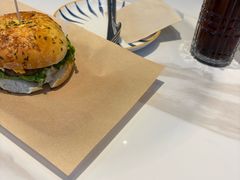 -必胜客(松雷店)