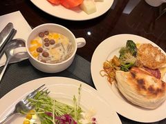 -西安皇冠假日酒店·朱雀咖啡厅