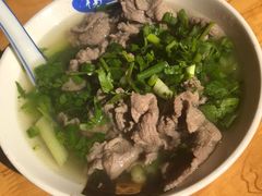 -杨三娘跷脚牛肉(羊子山西路店)