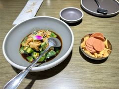 捞汁秋葵扇贝-隆喜元鱼汤包·海鲜(中联广场店)