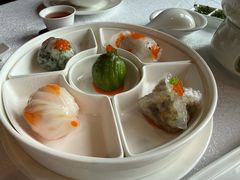 -景月阁空中食府(希尔顿酒店)