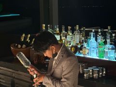 -瑰丽酒店·海吧·天际下午茶·现场DJ·天台酒吧