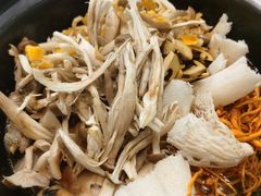-菌乡缘·野生菌蒸汽鱼火锅(江边夜市店)