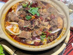 -沙胆彪炭炉牛杂煲(上海日月光广场店)