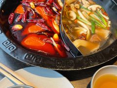 -九牧鱻·渝老鬼重庆火锅(人民路店)