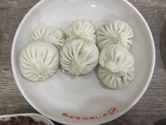荠菜鲜肉包-津门张记包子铺(华昌道店)