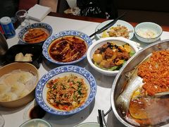 -回家吃饭·地道南昌菜(建德观总店)