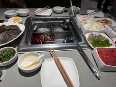 -海底捞火锅(珠影星光城夜宵主题店)