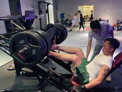 -一兆韦德健身(浦东万达会所)