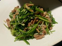 -鸭王烤鸭店(三里河店)