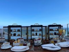 -瑰丽酒店·海吧·天际下午茶·现场DJ·天台酒吧