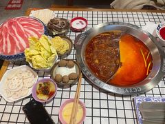 -土货重庆火锅(吾悦广场店)