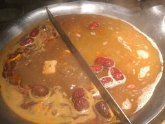 台式麻辣锅-湊湊火锅·茶憩(杭州湖滨银泰in77店)
